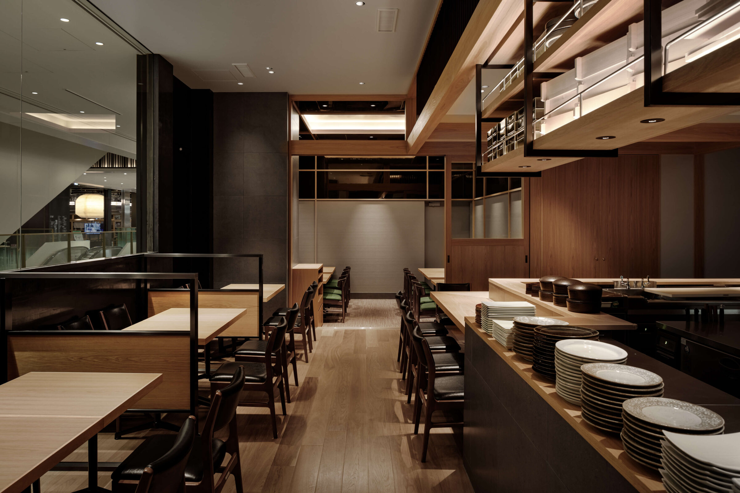 age | インテリアデザインのエイジ | 和食・酒 えん 虎ノ門店